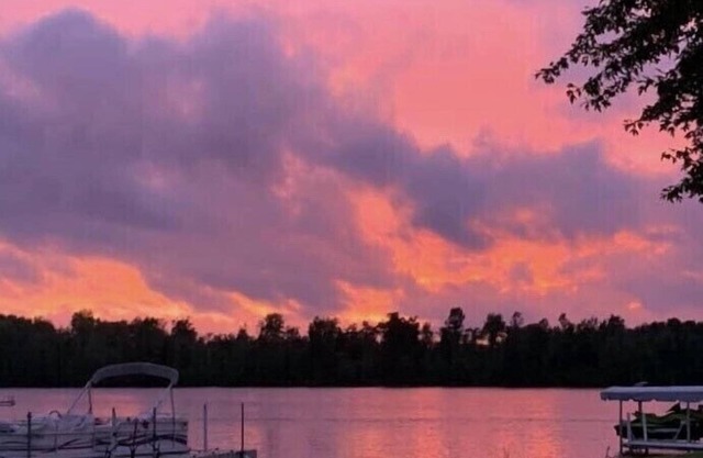 Breathtaking Lakefront View - Pontoon Available! Coldwater Chain of Lakes