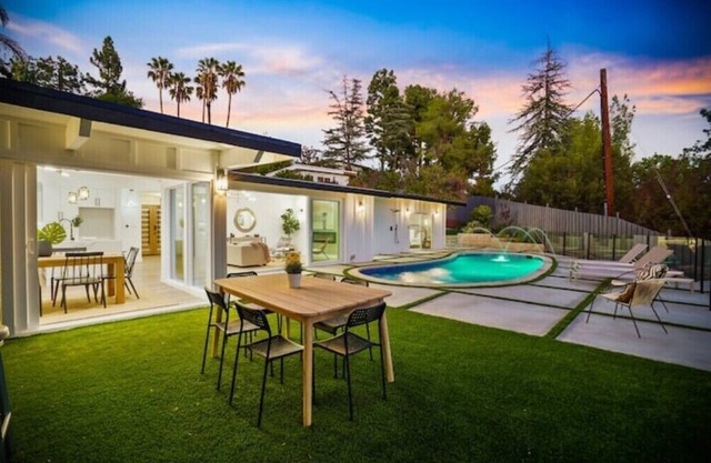 Breathtaking Modern Home with pool & amazing viewsn
