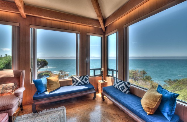 Breathtaking ocean view home on the south end of The Sea Ranch