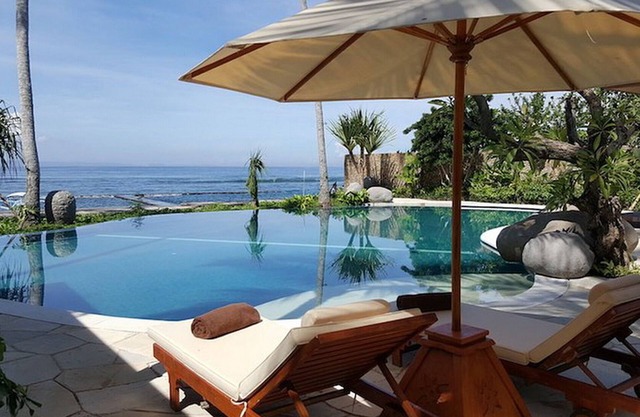 Breathtaking Ocean View 5BR, W/BIG! Swimming Pool!