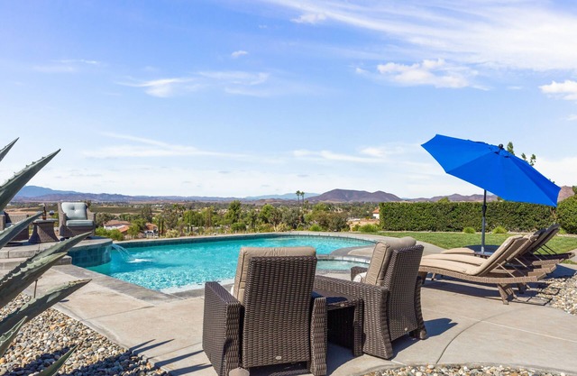 Breathtaking Views Overlooking the Temecula Landscape, 4 Bedroom Pool Home