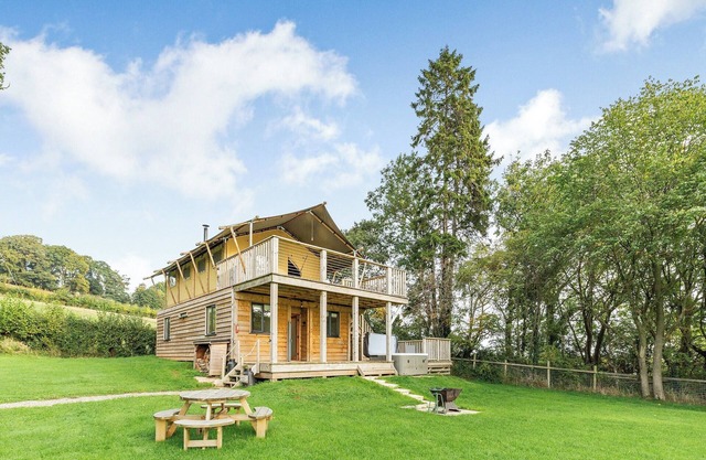 Breidden Lodge-UK41037