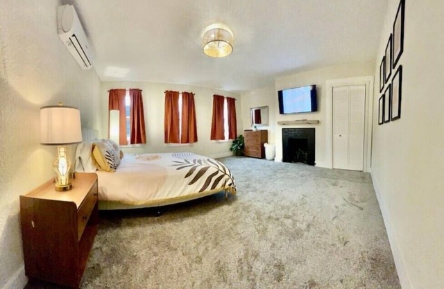 Bridge City Row Housen