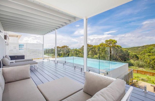'Bridgehampton' A Luxury Beach House Dream