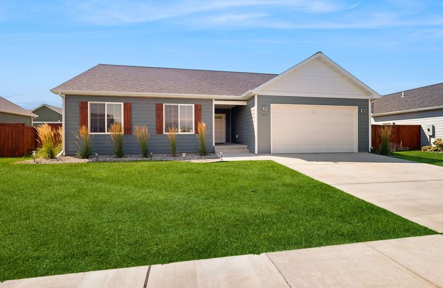 Bridger View Retreat | House in Belgrade with enclosed backyard, patio, & grill