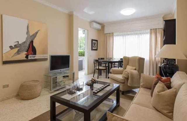 Bright apartment where you can spend a good vacation. Wi-Fi 24h