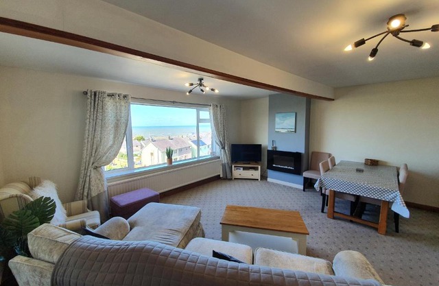 Brig-y-Don Apartment with a View