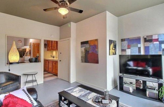Bright 2 bedroom apartment