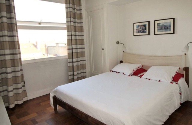 Bright 33m2 studio between Part-Dieu and Bellecour on the 8th floor without vis-à-vis