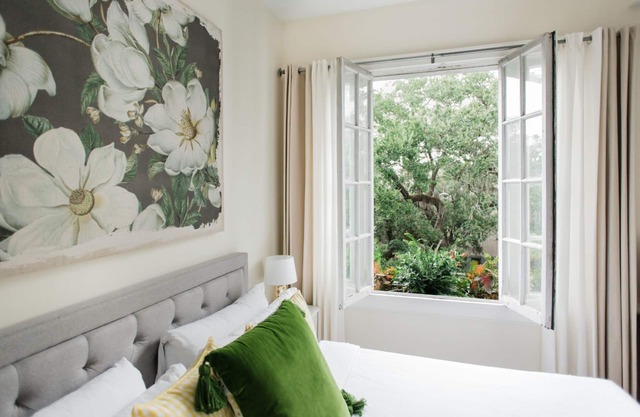 Bright and Airy with Steeple Views and King Beds by Lucky Savannah
