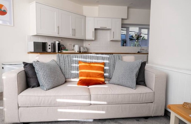Bright and spacious 2-Bed Flat