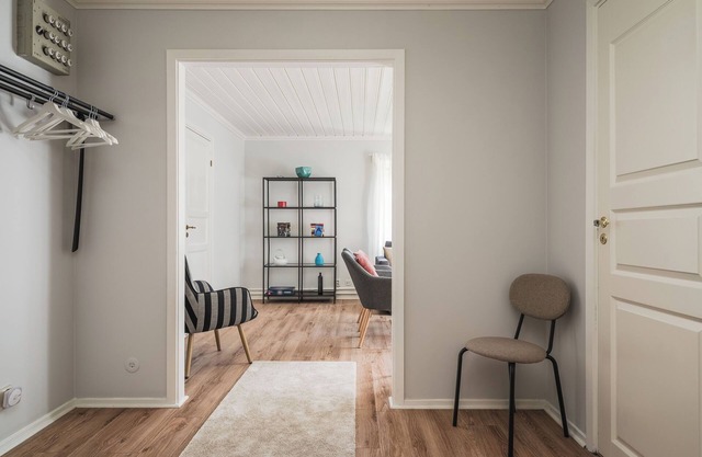 Bright and Stylish 3 Bedroom in Norberg