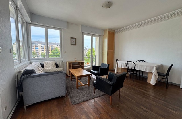 Bright apartment near Château de Caen