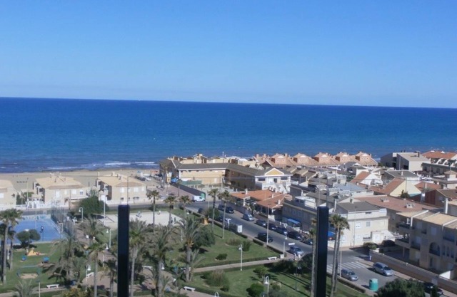 Bright dream penthouse with private roof terrace and stunning sea views