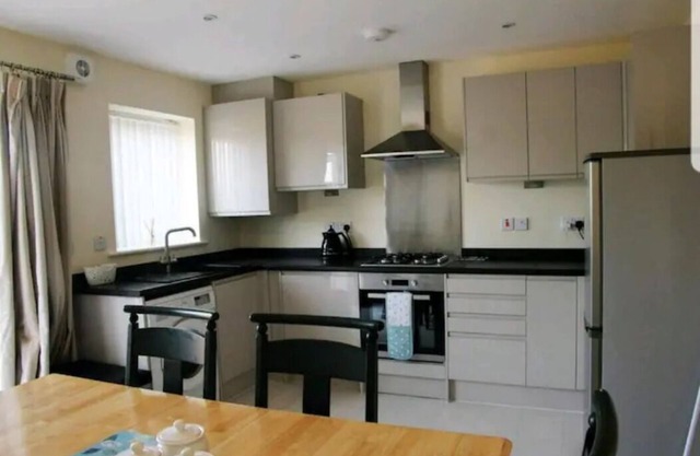 Bright Modern House in North Wales