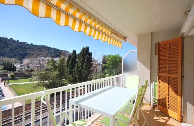 Bright, spacious apartment close to the beach in Port de Sóller