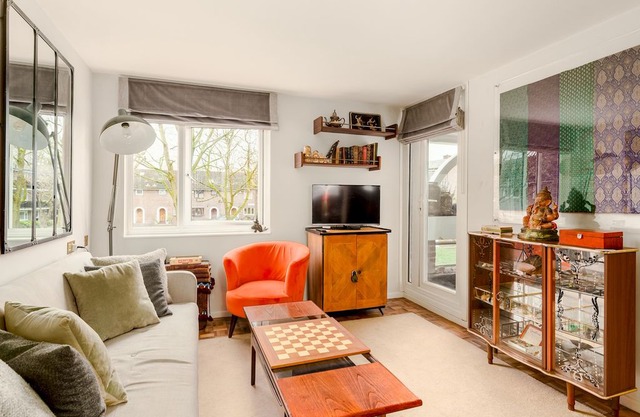 Bright Stepney Green Nest - CHAN