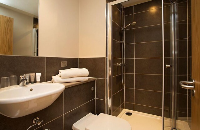 Britannia Study Hotel