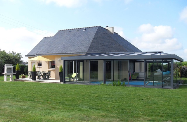 Brittany, House with private pool and spa,