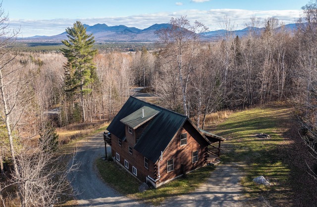 BriVera in the Mountains-19 min from Sugarloaf and ITS access from house!