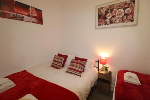 Browning House Leicester by Smart Corporate Stays