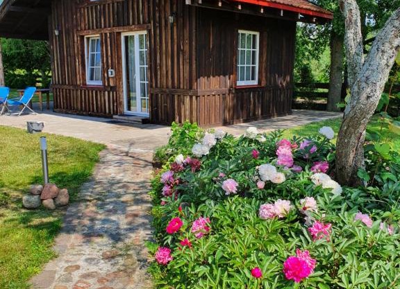 Bruņinieku pirts Holiday Home & Spa