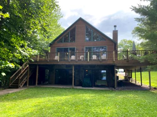 Buckhorn Lodge