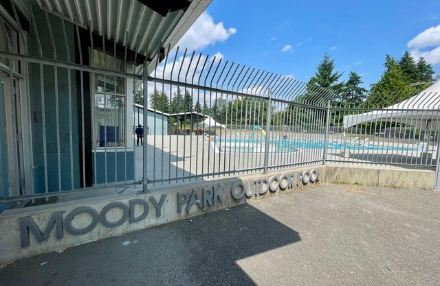 Budget Friendly 2-Bed/1-Bath Side-Suite in New Westminster, great for long stay
