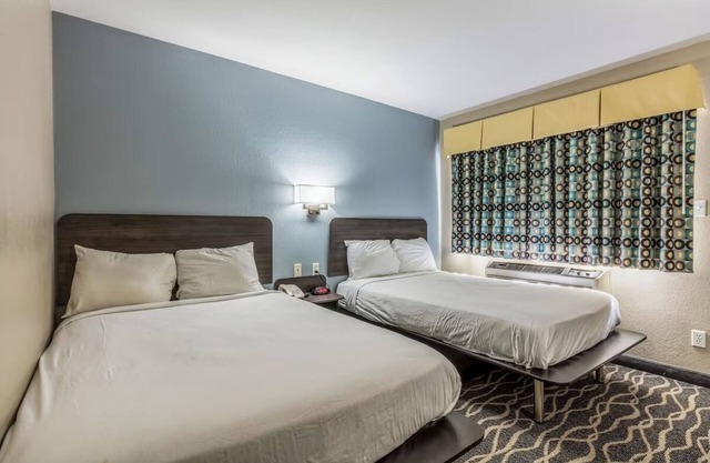 Budget-Friendly Base for Exploring | 2 Relaxing Rooms For Family Stay