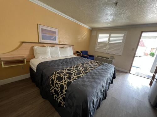 Budget Inn Corcoran Near Tulare CA 43