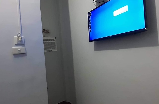 Budget Stay for travelers National Highway Taboc Looc , Danao City - unit 1