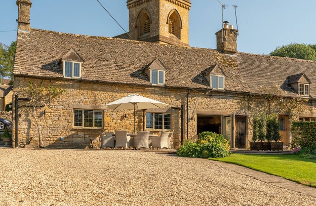 Built in the 1700s and conveniently situated next door to the local village pub, 1 Broughwood Cottag