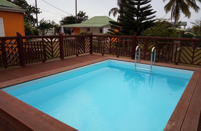 Bungalow Bistasyon Sainte Croix