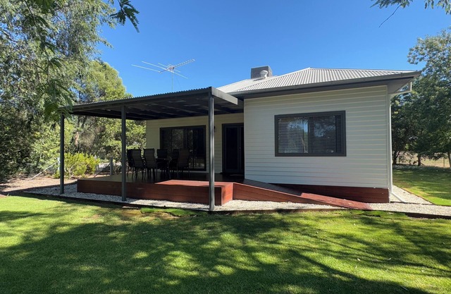 Bundalong Cottage - Serenity on the Murray