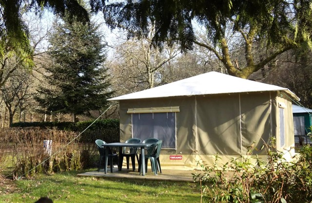 Bungalow 2 Schlafzimmer/ohne Toilette 4 Personen