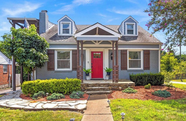 Bungalow near Opry & Dtwn Deck