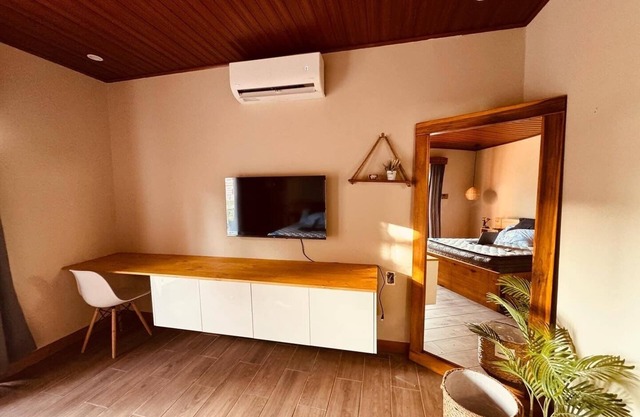 Bungalow Style Room near Tamarindo Swimming Pool and Nature/Private Bathroom