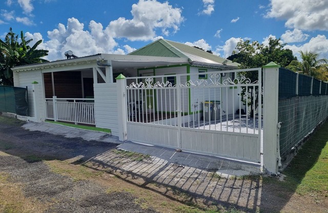 Bungalow with countryside views