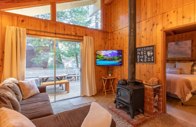 Bunk House Cabin - Green Valley Lake Getaway for the whole family!