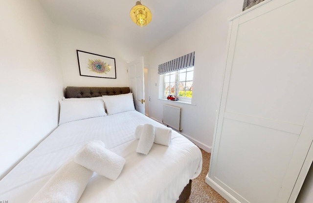 Bunkers Hill Cottage, three bedrooms