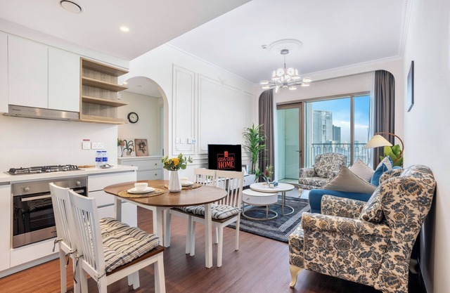 Burj View Elegance Redefined Luxury 1 Bedroom Apartment with Premium Facilities