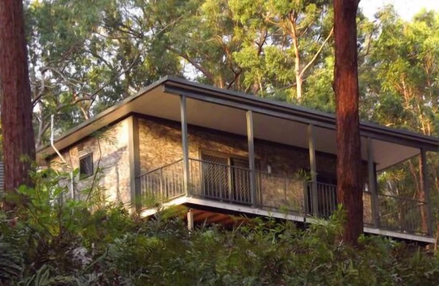 Bushland Serenity couples escape