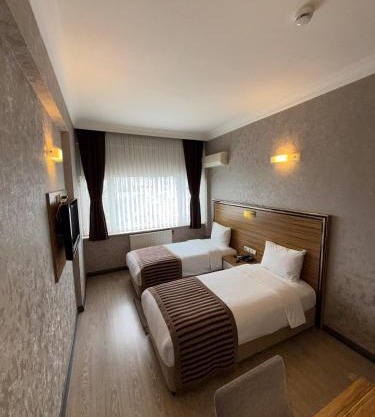 Buyuk Hotel