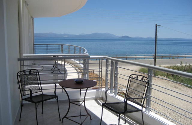 By the sea, parking, Wi-Fi, apartment