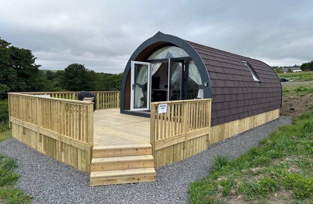 Byrnside Lodge - Luxury Glamping Pod - Sleeps 4+2 - Situated along the NC500
