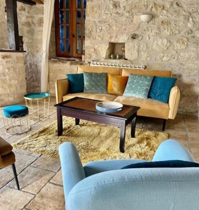 Cœur de Dordogne vue vallée grande piscine privée