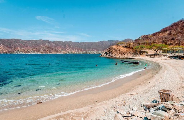 Cabaña Albacora Playa - Taganga