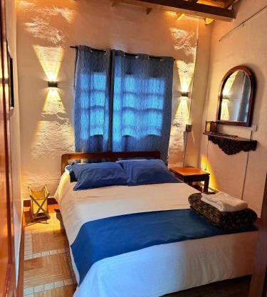 Cabaña ideal 5-9 personas cocina, wifi, cerca al parque y campestre