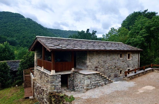 Cabaña Pasiega Castro Valnera