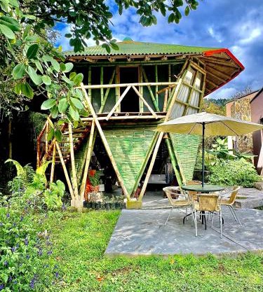 Cabaña privada Glamping via a termales